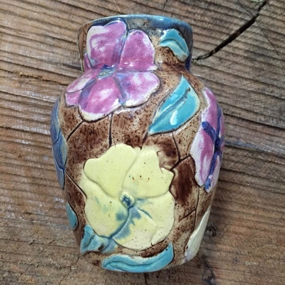 Antique 1928 Pottery Vase Signed WBP Flowers - Picture 1 of 6